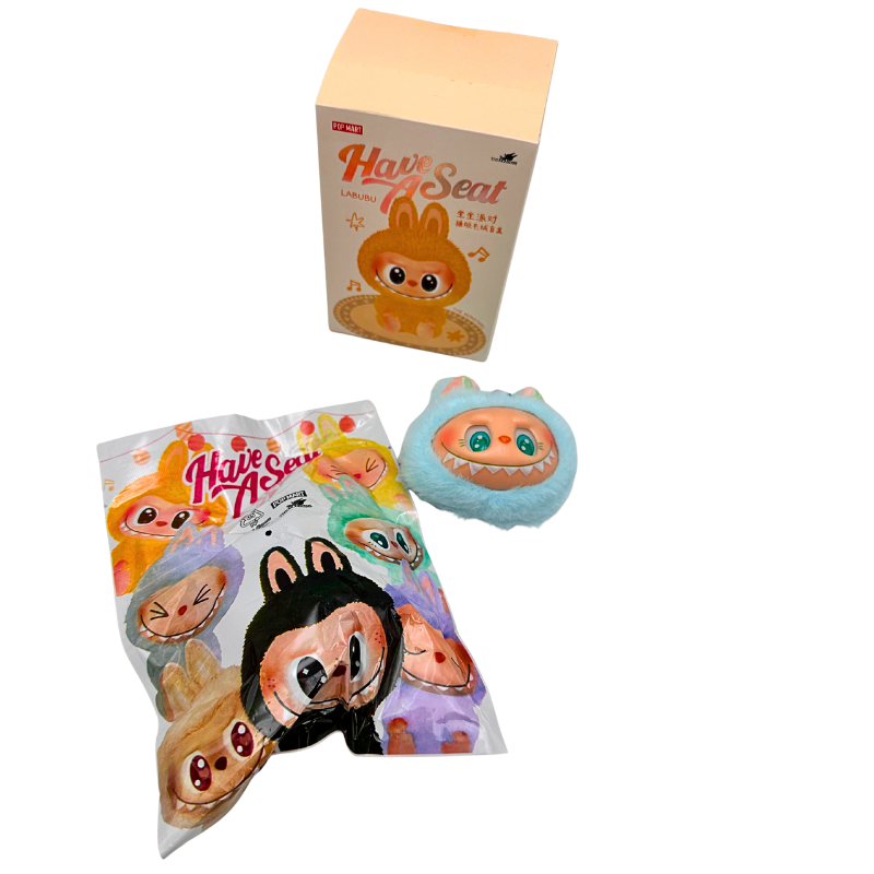 Labubu breloc cap cu lumini si sunete – jucarie surpriza tip Blind Box Have A Seat, editie limitata de colectie, accesoriu amuzant pentru chei [2]