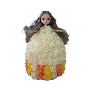 Printesa Deosebita, din trandafiri de spuma soft touch, in cutie deosebita, 30×22cm [1]