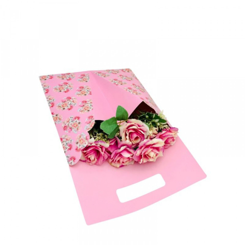 Aranjament deosebit cu buchet de trandafiri artificiali roz pal, 34x23 cm [2]