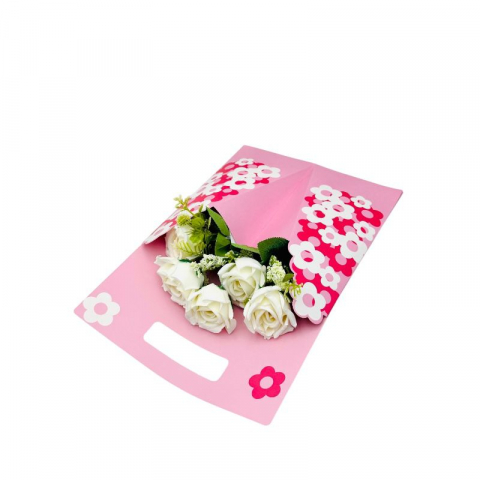 Aranjament floral deosebit cu buchet de trandafiri artificiali si boboci diversi, alb, 34×23 cm [1]