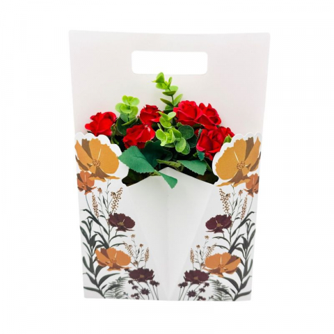 Aranjamente florale - Aranjament deosebit cu buchet de trandafiri artificiali si frunze de eucalipt, rosu, 34×23 cm