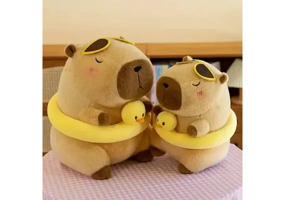 Jucarii de plus - Jucarie din plus Capibara cu ochelari de soare si colac ratusca, aprox 30cm, 