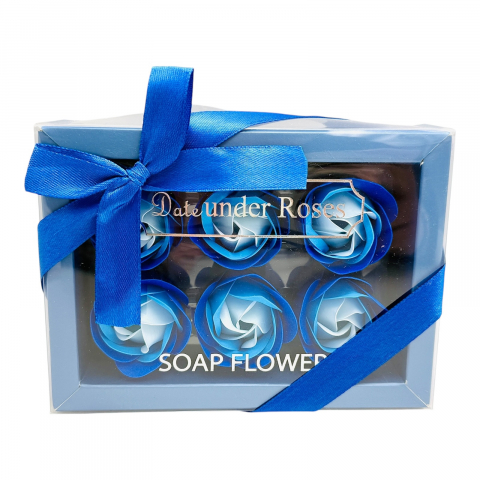 Aranjamente florale - Set de 6 trandafiri din sapun in cutie eleganta cu funda albastra, 15x11x5 cm