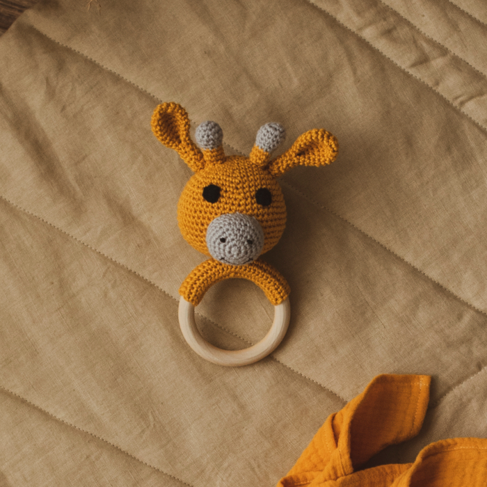 Jucarie crosetata - Girafa inel [1]