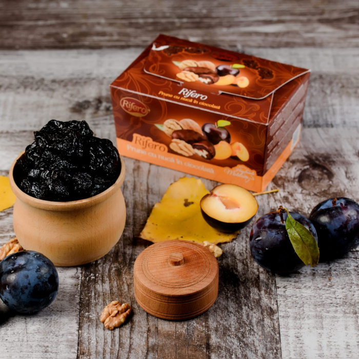 Bomboane Rifero Prune cu nucă în ciocolată 200g [2]
