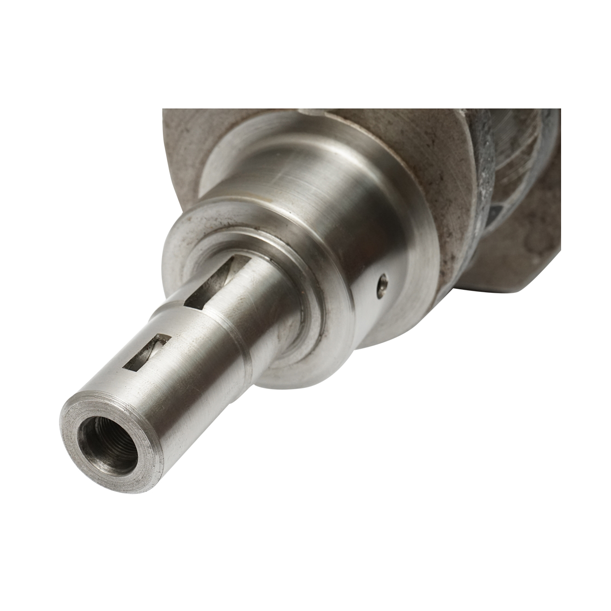 Arbore cotit vibrochen pe cuzinet forjat i UTB U-650 (cu dopuri de ungere) [5]