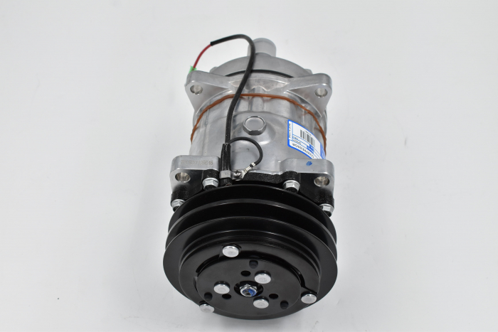Compresor de clima tractor 04437339, 04437339/10, 060506146, 4437339, 443733910, 4709, 60506146, 84018078, 84056429, 8964678, 89831429, 9831429, V37104800, B105543 [2]