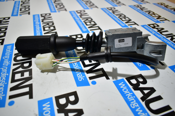 Maneta inversoare Manitou 202757 289369, 17585816745 234956 85816745, Merlo, New Holland [5]