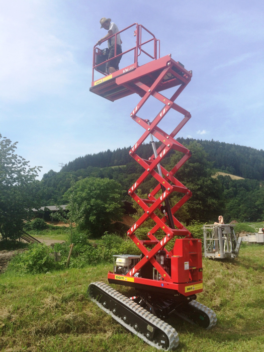 Nacela foarfeca pe senile 7.9m Almac Bibi 850-BL [2]