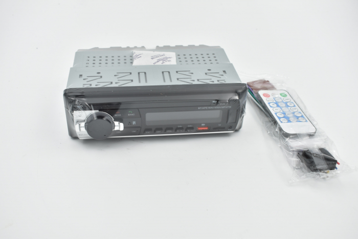 Player Auto cu Bluetooth, Telefon, Radio, MP3, AUX, Card MicroSD, Telecomanda , 4x60W [8]