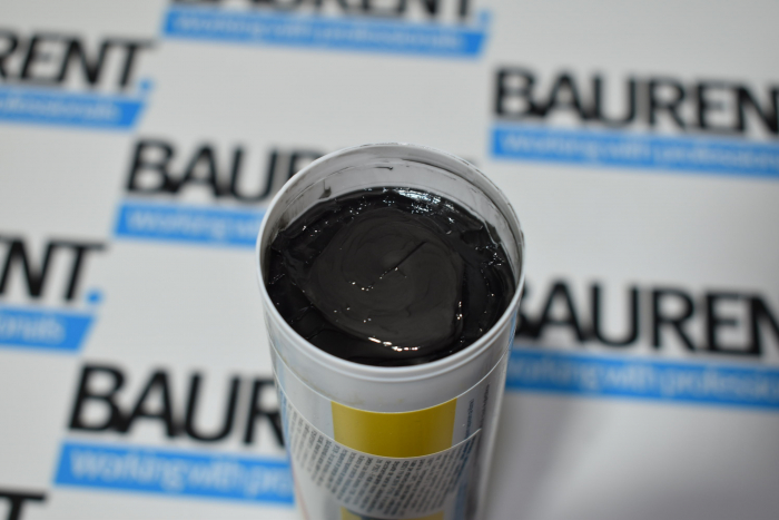 Vaselina grafitata la tub 400ml [5]
