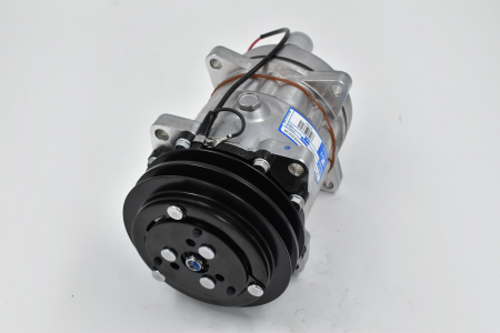 Compresor de clima tractor 04437339, 04437339/10, 060506146, 4437339, 443733910, 4709, 60506146, 84018078, 84056429, 8964678, 89831429, 9831429, V37104800, B105543 [3]