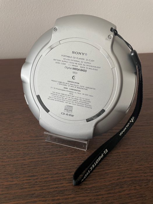 CD & MP3 player Sony D-CJ01 [2]