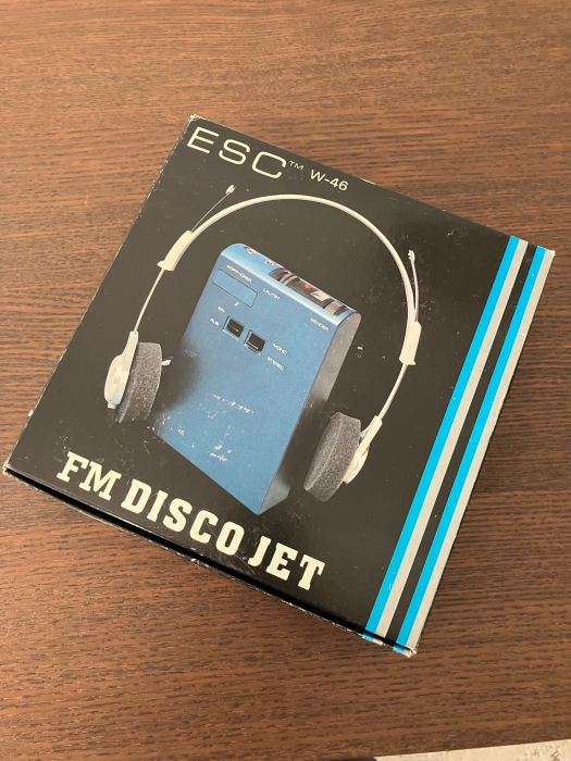 Radio ESC W-46 (boxed) [2]
