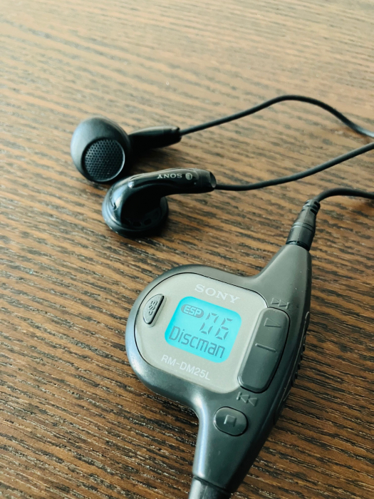 CD player Sony D-465 [9]
