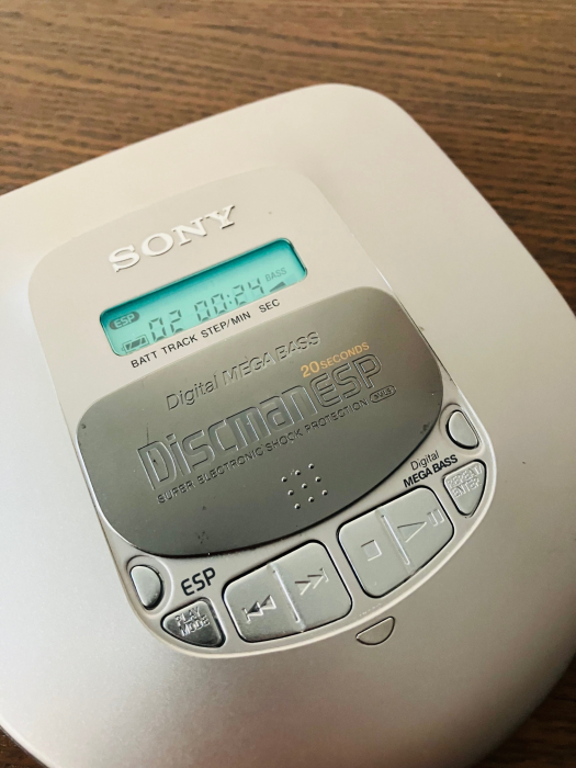 CD player Sony D-465 [4]