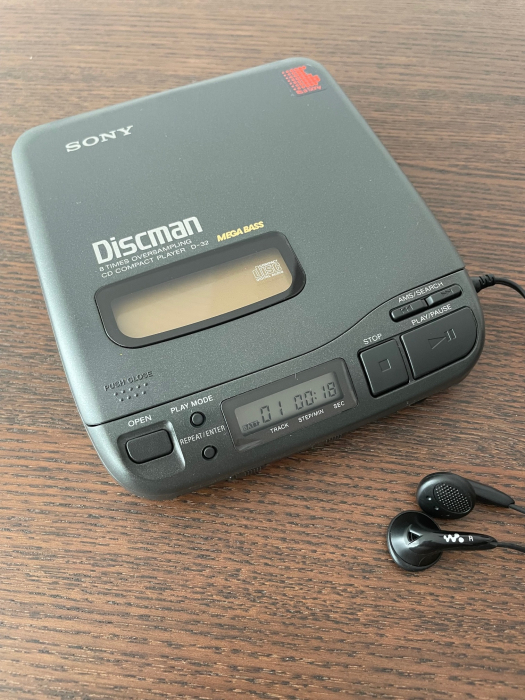 CD player Sony D-32 (boxed) [1]