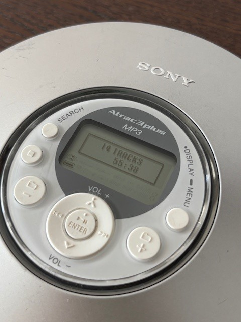 CD player Sony D-NE326CK [2]