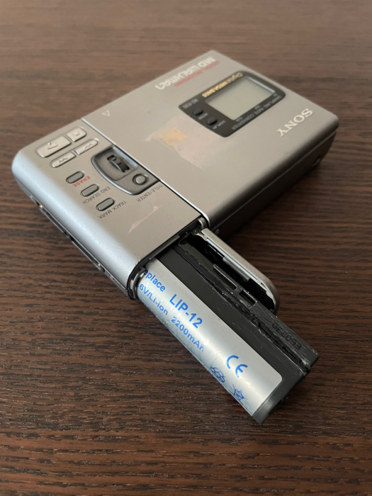 MiniDisc player & recorder Sony MZ-R30 [6]