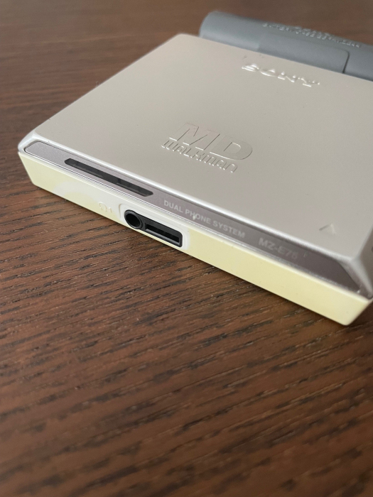 MiniDisc player Sony MZ-E75 [6]