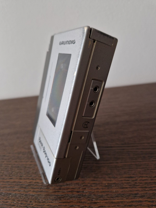 Tape player Grunding Beat Boy 100 [9]