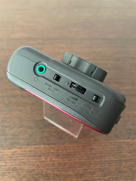 Tape player Sony WM-EX120 (Red) [4]