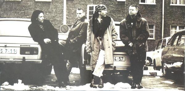 U2 - The Best Of 1990-2000 & B-Sides [2]