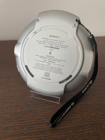 CD & MP3 player Sony D-CJ01 [1]