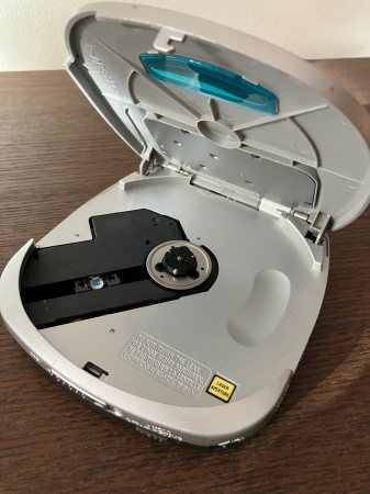 CD player Aiwa XP-V74 [3]