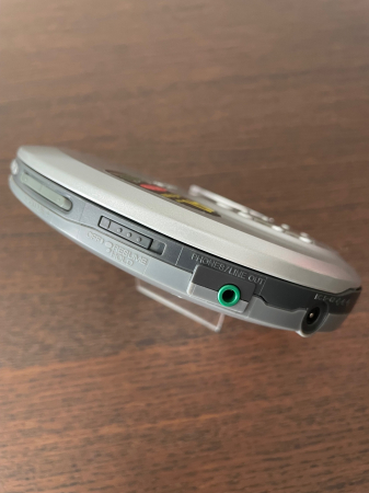 CD player Aiwa XP-V730 (boxed) [2]