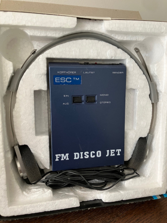 Radio ESC W-46 (boxed) [2]