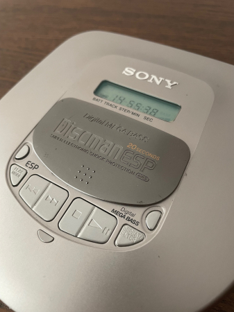 CD player Sony D-465 [2]