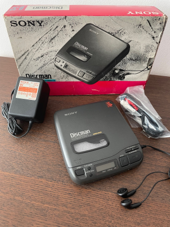 CD player Sony D-32 (boxed) [1]