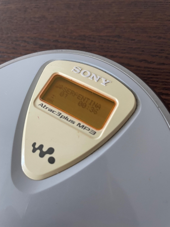 CD & MP3 player Sony D-NE300 [2]