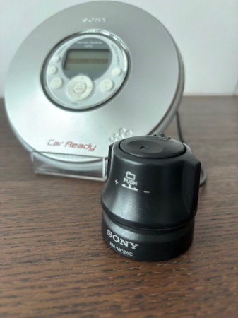 CD player Sony D-NE326CK [2]