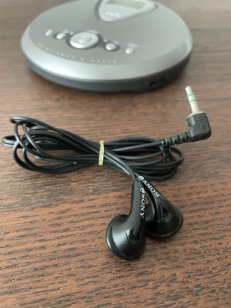 CD player Sony D-NE270 (boxed) [4]