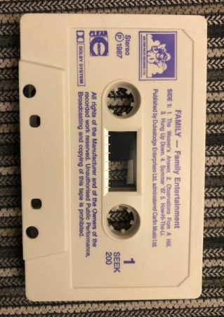 Family  - Family Entertainment  (Caseta Audio) [1]