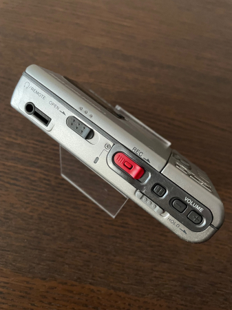 MiniDisc player & recorder Sony MZ-R30 [2]