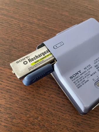 MiniDisc player Sony MZ-E30 Blue [3]