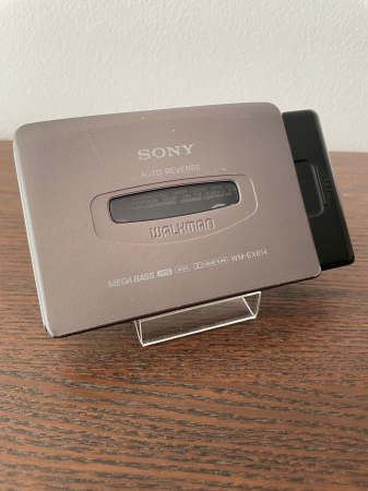 Tape player Sony WM-EX614 [1]
