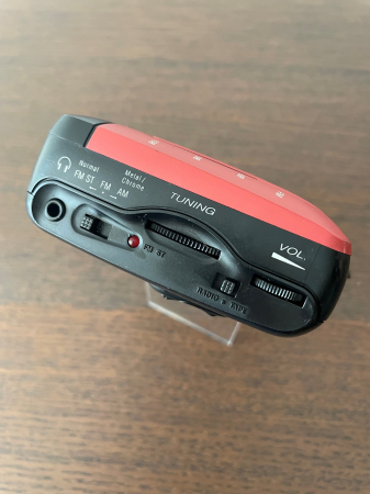 Tape / Radio player Grundig GW-AT25 (Red Purse design) [4]