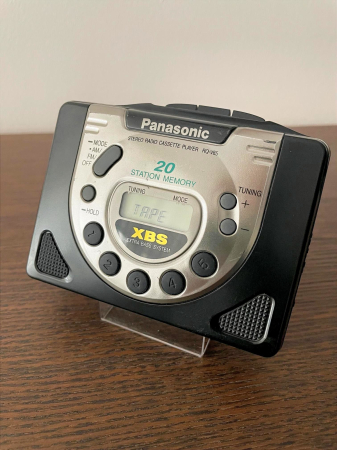 Walkman - Tape/Radio player Panasonic RQ-V85