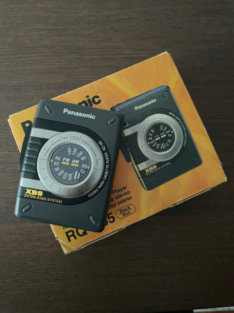 Walkman - Tape / Radio player Panasonic RQ-V65 (boxed)