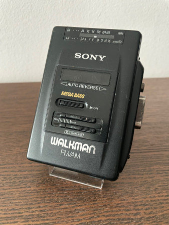 Walkman - Tape / Radio player Sony WM-F2068