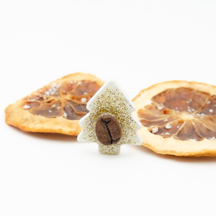 Colier in forma de Brad de Craciun cu bob de cafea si glitter gold [3]