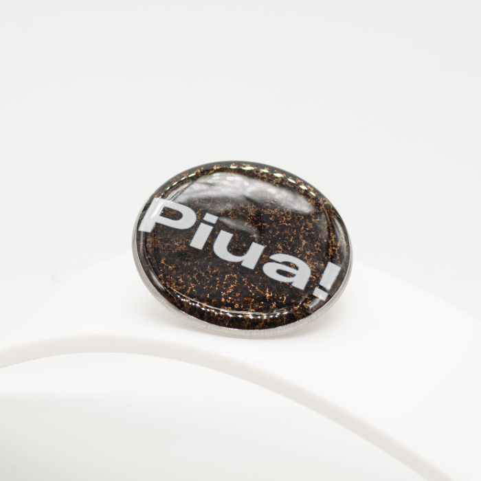 Mărțișor "Piua" pe fundal 'ScuZaț [5]