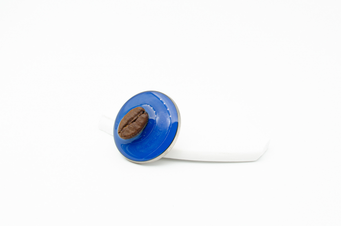 The Jewelry in the Cup - Broșă pin "Intense" [2]
