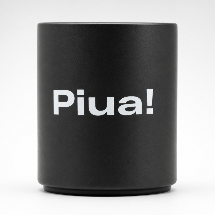 Pachet cadou „n-am chefuccino” x „piua” cu 2 căni ceramice mate, broșă pin și stikere UV BeanBling [9]