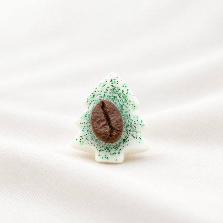Brosa pin Brad de Craciun decorat cu bob de cafea si glitter verde [8]