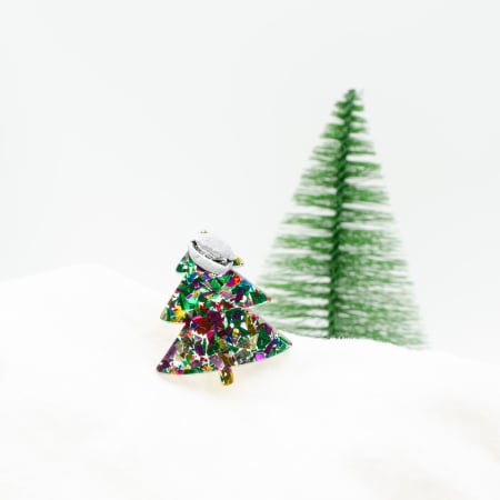 CADOURI DE CRACIUN - brosa-pin-brad-craciun-multicolor-bob-cafea